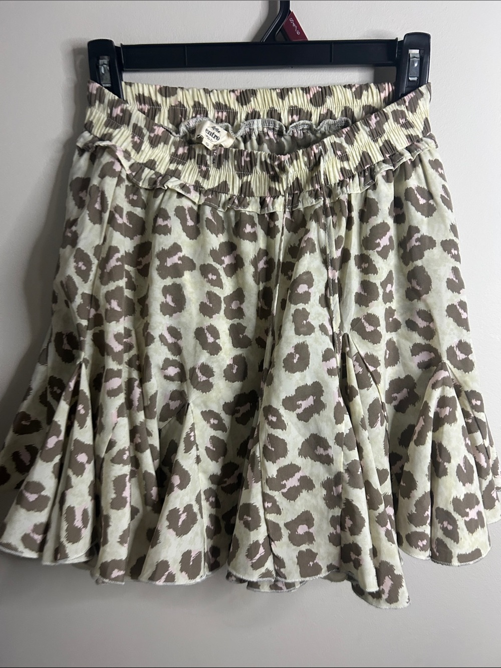 entro Leopard-Print Circle Skirt in Sage, Taupe & Pale Pink